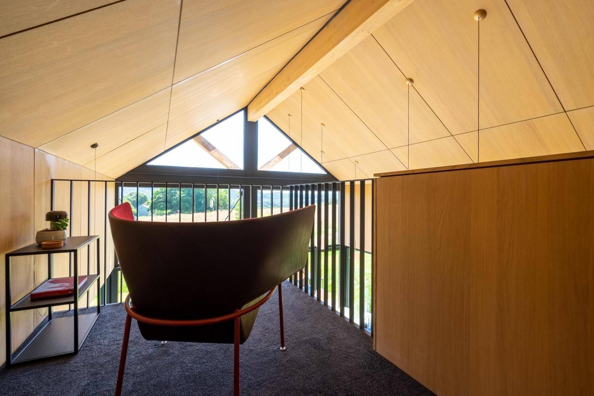 Arduenna Silva Ecologic Designer House Villa *